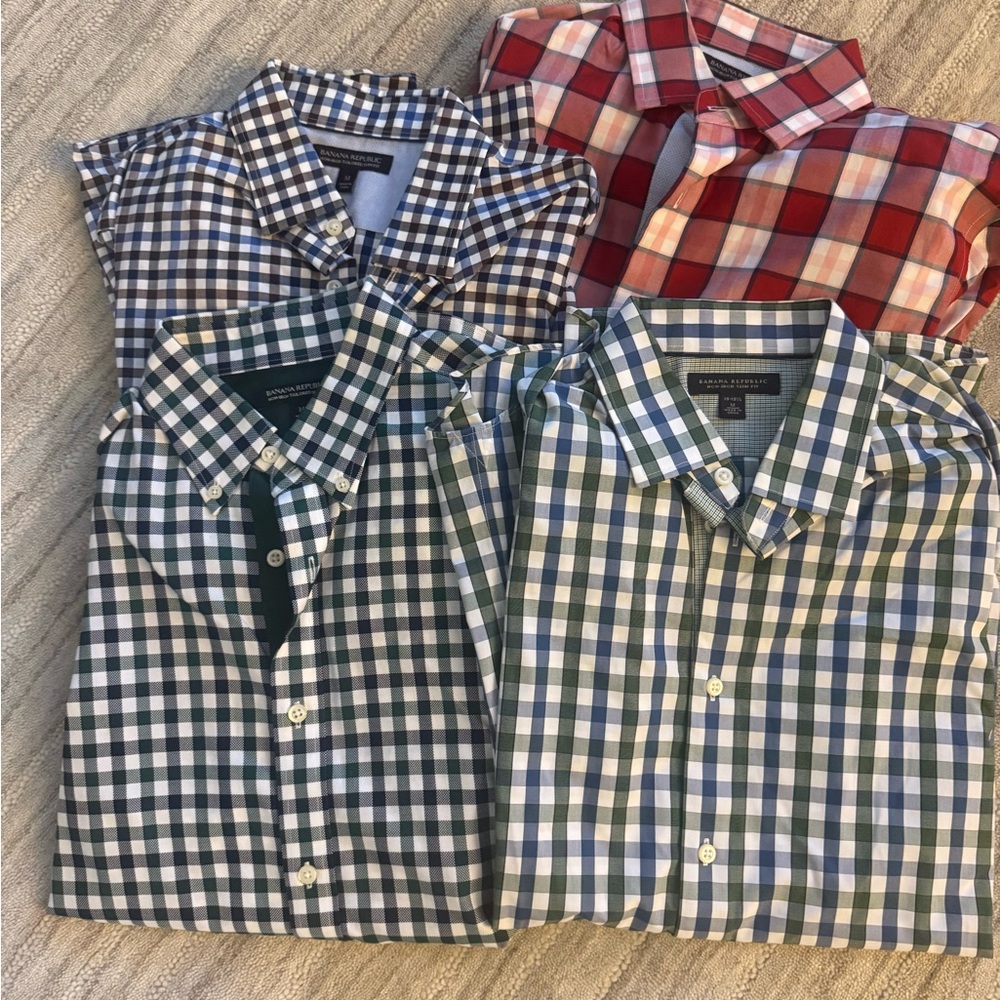 4 Banana Republic Men's Checkered Button Down Shirts - non-iron